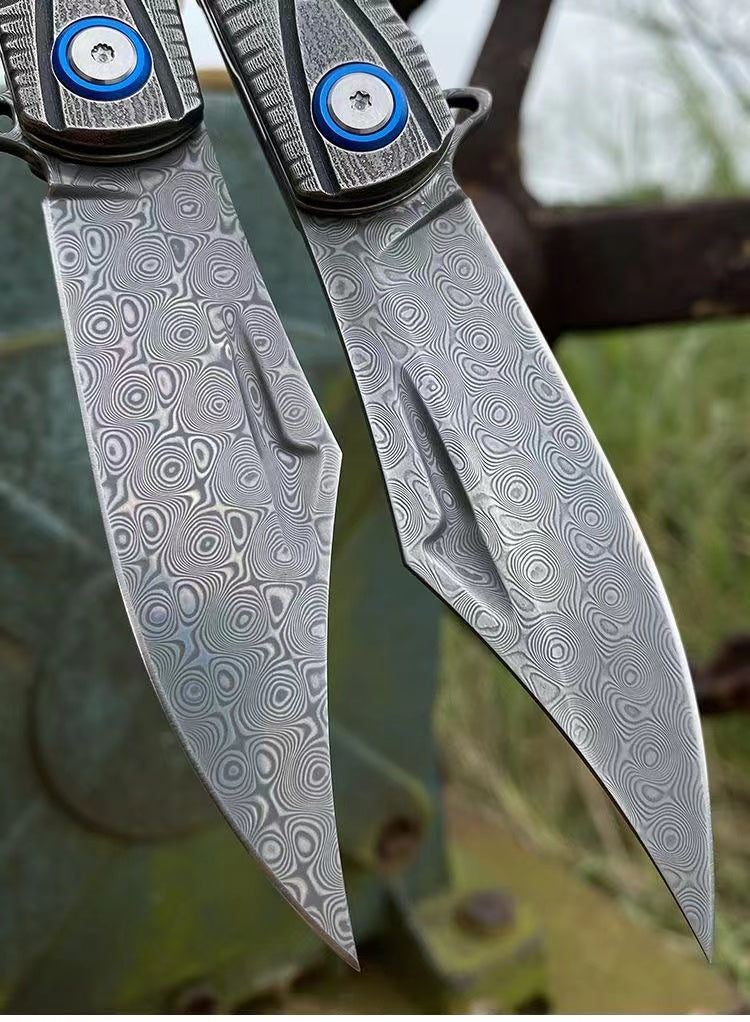 Damascus Steel Folding Hunting Camping Survival Knife Multifunction Tool